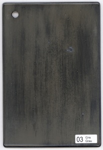 Tmavo sivý vyblednutý odtieň povrchovej úpravy dreva 03
